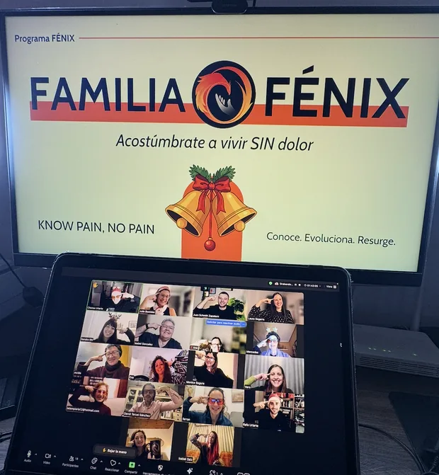 Familia Fénix en una sesión grupal